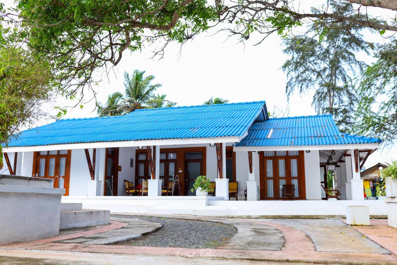 Ceylonta Beach Resort And Spa Hambantota Ngoại thất bức ảnh