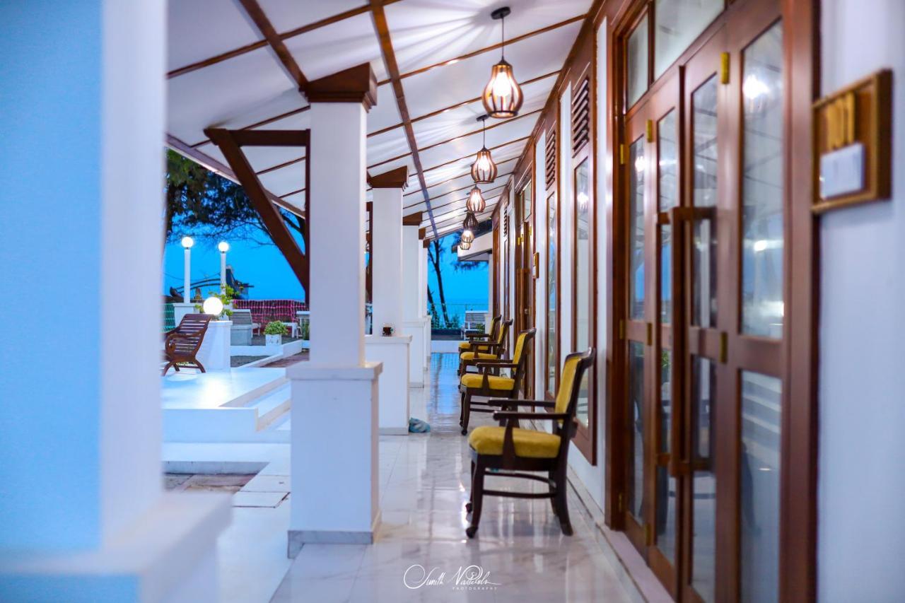 Ceylonta Beach Resort And Spa Hambantota Ngoại thất bức ảnh