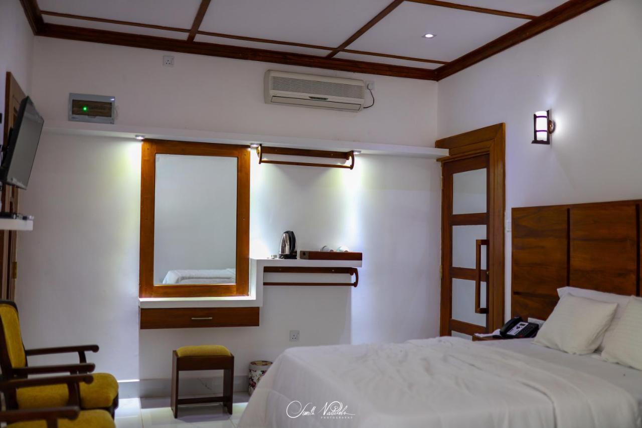 Ceylonta Beach Resort And Spa Hambantota Ngoại thất bức ảnh